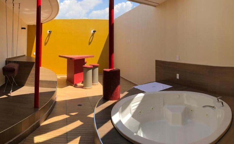 Motel Tatami Cuernavaca Dış mekan fotoğraf